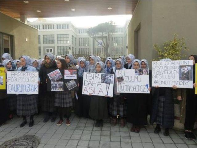 Kadıköy'de İmam Hatip Lisesi Önünde 28 Şubat Protestosu