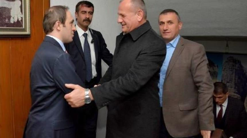 D&uuml;zce Belediye Başkanı Keleş'ten Kayyum Başkan Epcim'e Ziyaret