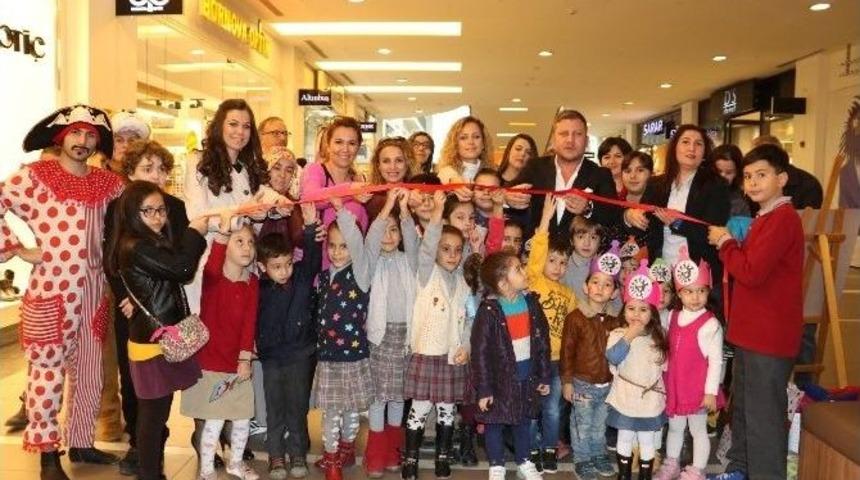 Forum Magnesia&rsquo;da &Ccedil;ocuk Hakları Sergisi