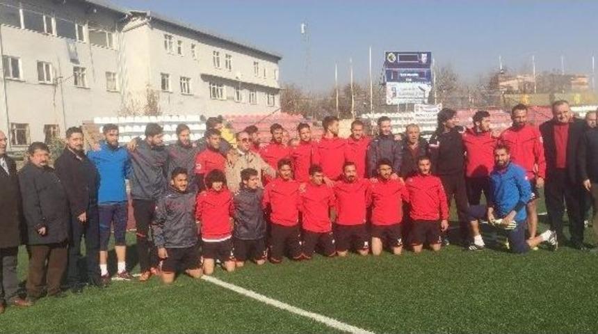 Kırıkkalespor&rsquo;da Kurban Kesildi