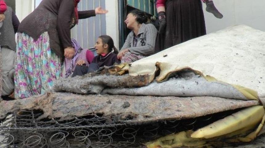 Elektrik Sobası Yatağa Devrildi, 7 Aylık Bebek Ağır Yaralandı