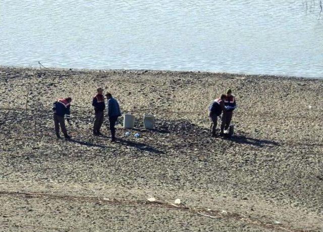 Öldürüldüğü Iddia Edilen Iş Adamının Parçaları Baraj Gölünde Aranıyor