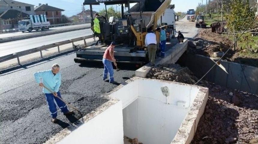 Kartepe&rsquo;de &Uuml;st Ve Alt Yapı &Ccedil;alışmalar Devam Ediyor