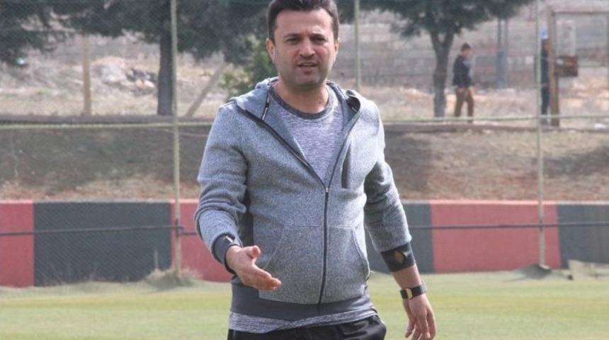 B&uuml;lent Uygun: &ldquo;oyuncularımızın Ortaya Koyduğu M&uuml;cadele Bizim İ&ccedil;in &Ouml;nemli&rdquo;