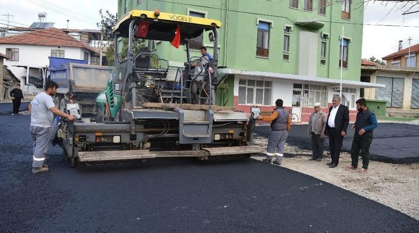 Manavgat, Aksu Ve Serik&rsquo;te Yollar Yenileniyor