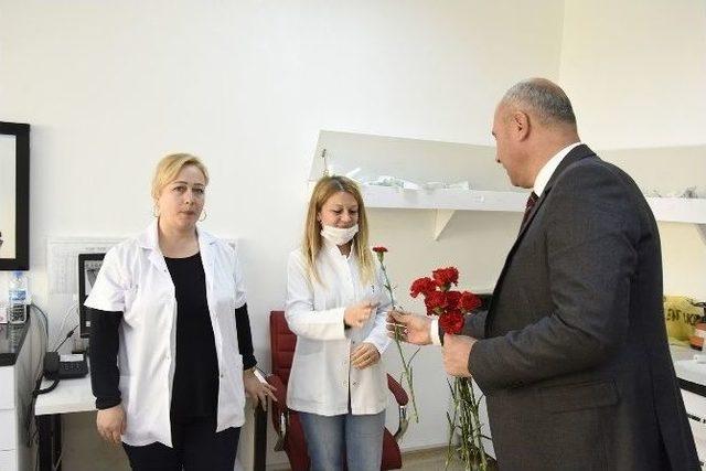 Başkan Togar Diş Hekimlerinin G&uuml;n&uuml;n&uuml; Kutladı 1