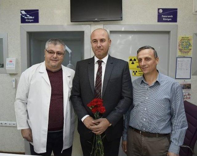 Başkan Togar Diş Hekimlerinin G&uuml;n&uuml;n&uuml; Kutladı 2