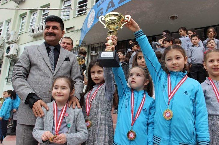 Gazi’nin Şampiyonları Gelecek İçin Ümit Verdi G4