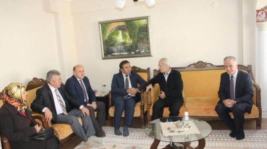 Fatsa&rsquo;da Emekli &Ouml;ğretmenler Unutulmadı