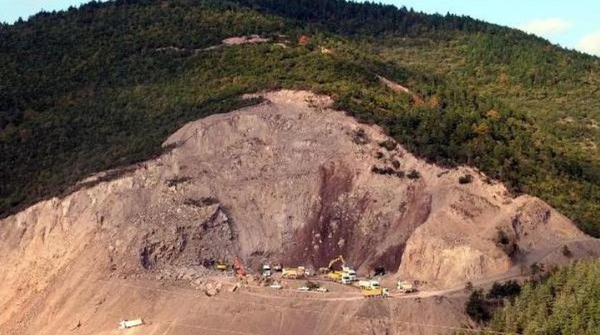 Taş Ocağının &Uuml;st&uuml;nde Korku Yaratan G&ouml;r&uuml;nt&uuml;