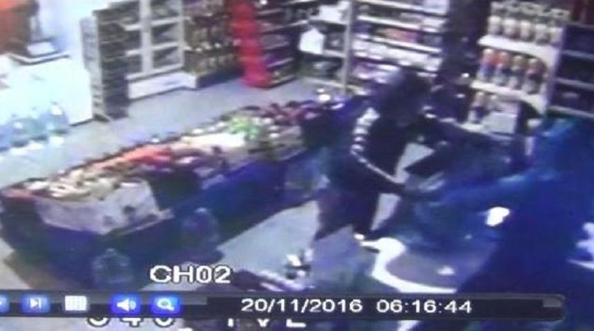 45 Saniyede Market Soygunu