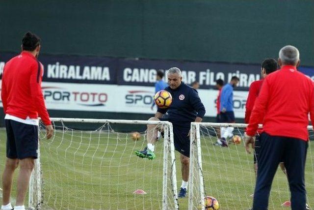 Antalyaspor’da, Adanaspor Maçı Hazırlıkları Başladı