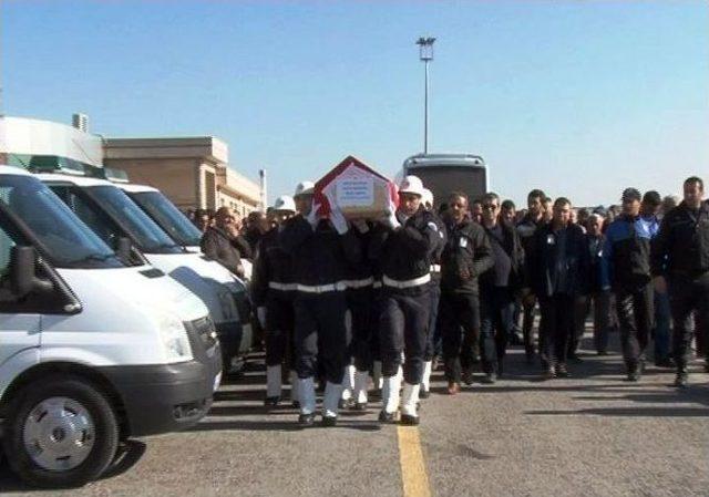 Polis Memuru Mustafa İnal Malatya’da Gözyaşları Arasında Toprağa Verildi