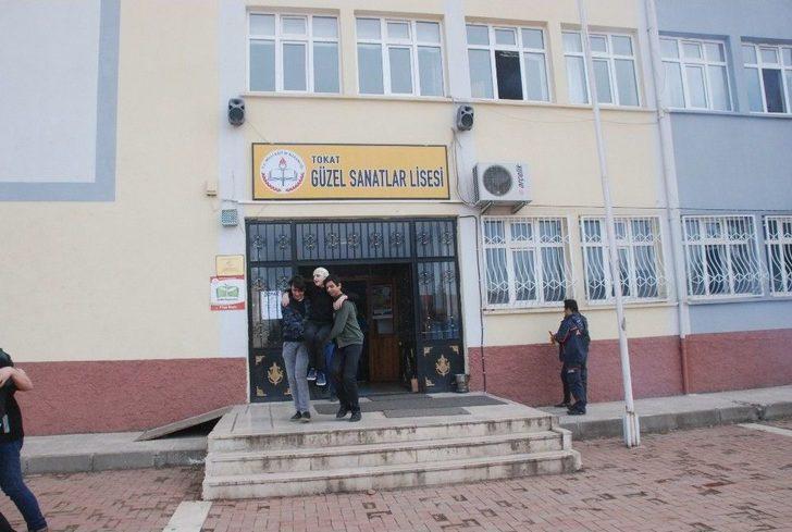 Tokat’ta Okulda Deprem Tatbikatı G2