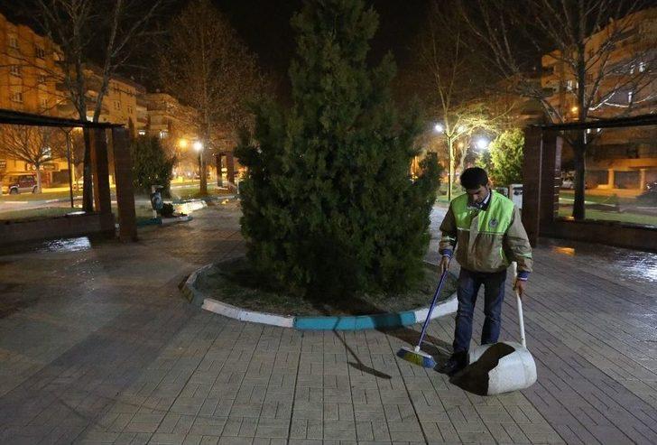 Haliliye Parkları Geceleri Işıl Işıl G4