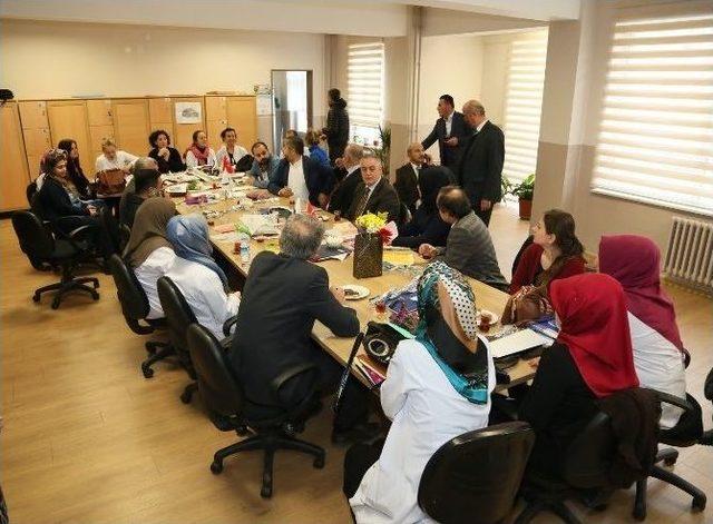 Başkan Aydın&rsquo;dan &rsquo;&ouml;ğretmeler G&uuml;n&uuml;&rsquo; Ziyaretleri 1