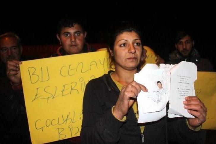 Salihli’de Mağdur Ailelerden Çıplak Ayaklı Eylem G1