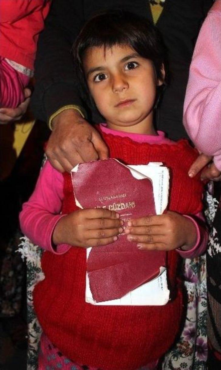 Salihli’de Mağdur Ailelerden Çıplak Ayaklı Eylem G5