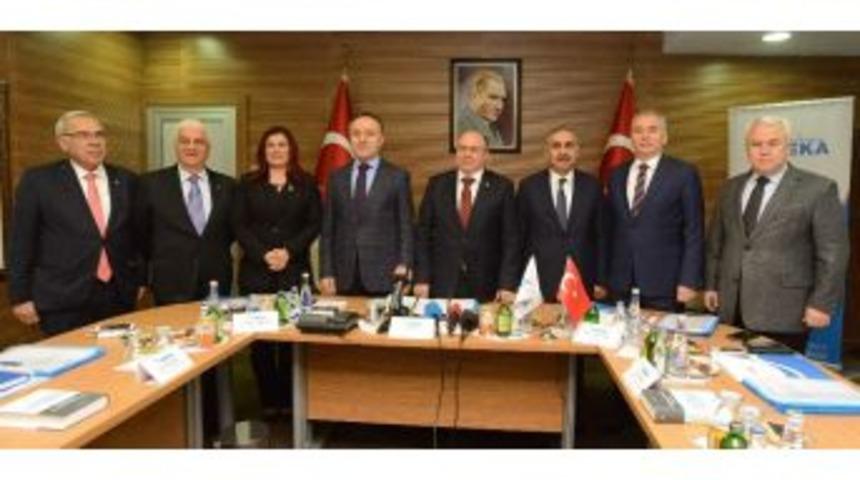 Başkan &Ccedil;er&ccedil;ioğlu Geka Toplantısına Katıldı