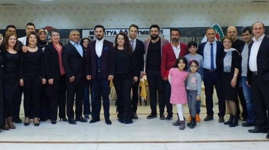 Koruma Altındaki &Ccedil;ocuklara Farkındalık Gecesi D&uuml;zenledi