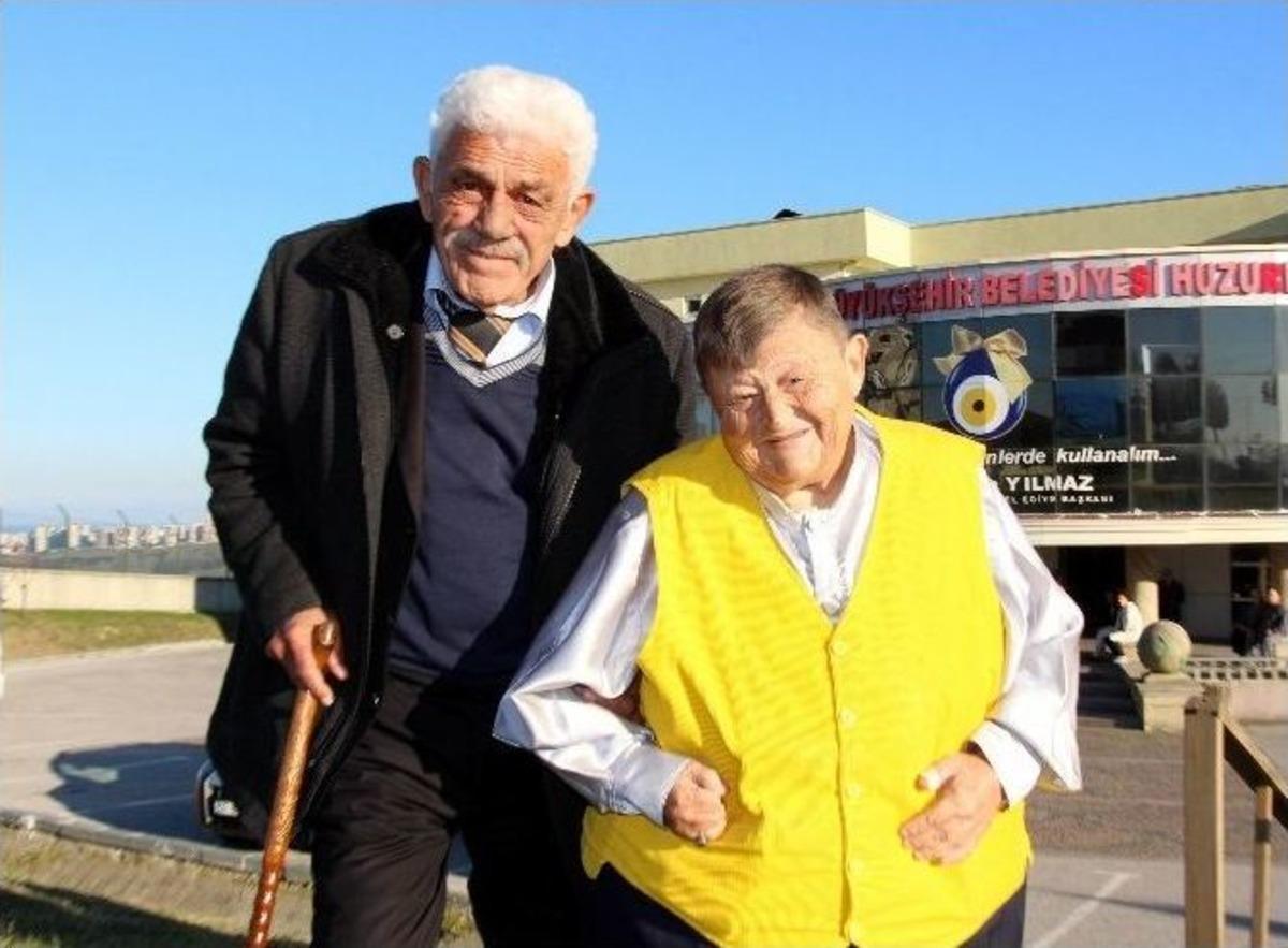 Yeşil&ccedil;am&rsquo;ın &rsquo;k&ouml;t&uuml; Adamı&rsquo; İle &rsquo;şişko Nuri&rsquo;si Anılarını Tazeledi