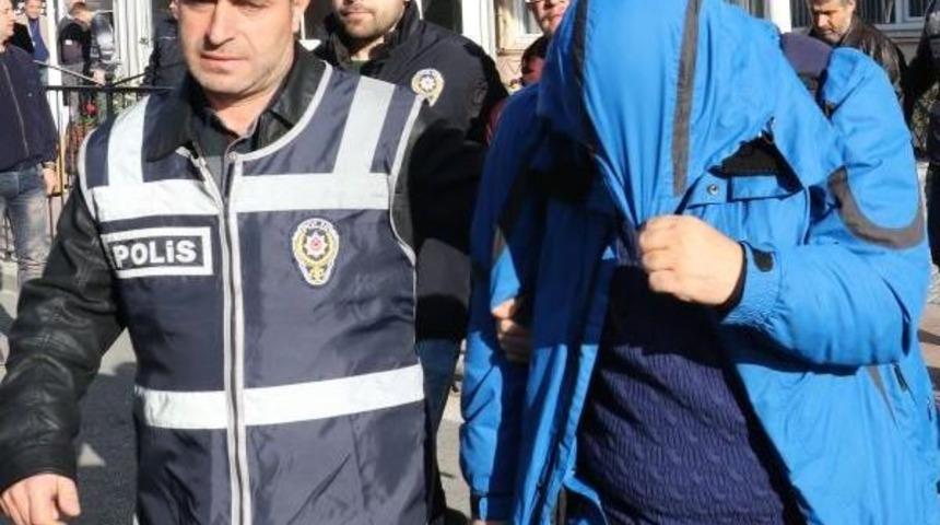 Fet&ouml; Soruşturması Kapsamında 8 Akademisyen Tutuklandı