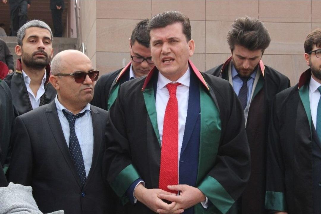 Darbe Gecesi Darp Edilen M&uuml;ezzinin Davasında Tartışma