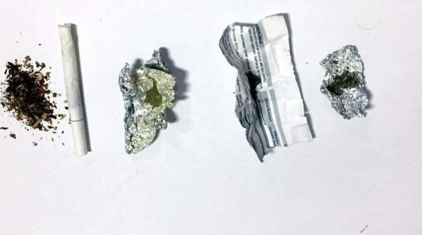 Polis Zehir Tacirlerine G&ouml;z A&ccedil;tırmıyor