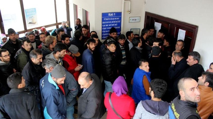 İşkur&rsquo;da Typ Yoğunluğu