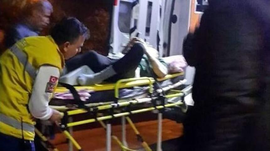 Motosiklet Devrildi: 1 Yaralı