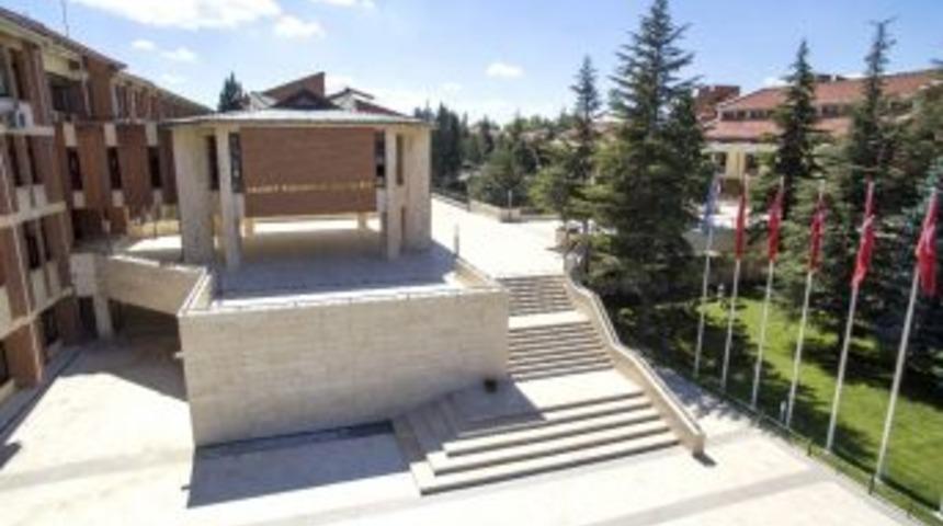 Anadolu &Uuml;niversitesi 2016 Yılında 80 Bine Yakın Haberle G&uuml;ndem Oldu