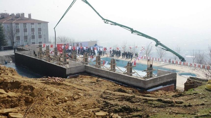 İzmit Belediyesinin Yaptırdığı Aquaparkın Temeli Atıldı