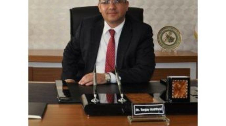 Kilis İl Sağlık M&uuml;d&uuml;r&uuml;nden Diş Hekimleri G&uuml;n&uuml; Kutlaması