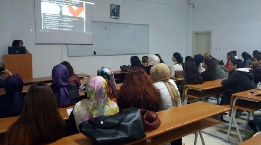&Uuml;niversitesi &Ouml;ğrencilerine Madde Bağımlılığı Eğitimi