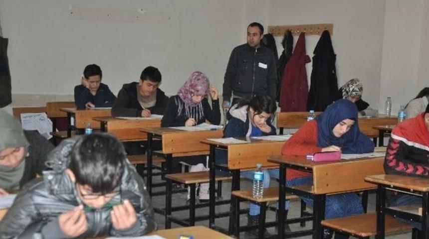 Muş&rsquo;ta Teog Sınavı Sorunsuz Başladı