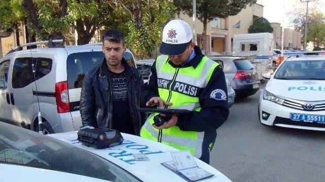 Gaziantep Polisinden Geniş &Ccedil;aplı Asayiş Uygulaması 1