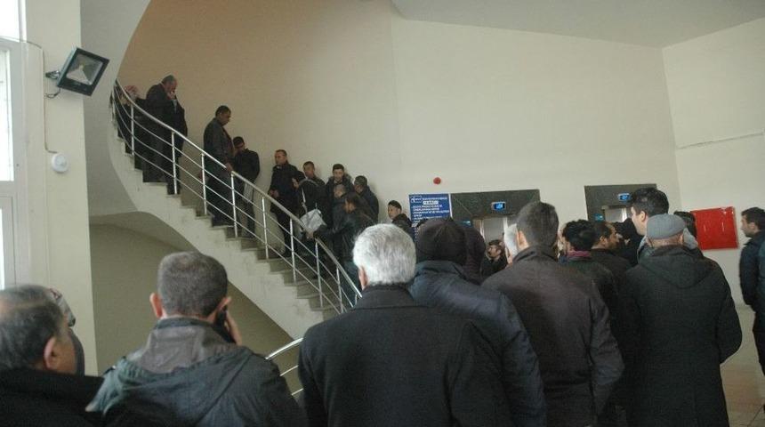 Van İşkur&rsquo;da Ge&ccedil;ici İş Kuyruğu