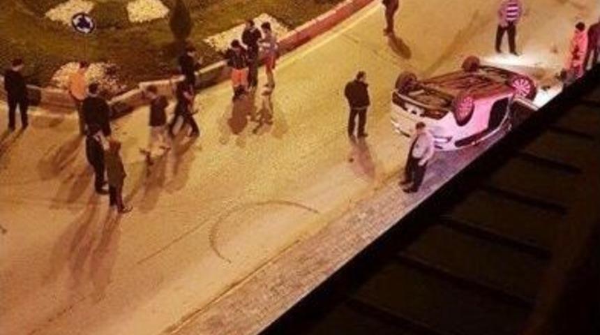 Kavşağa Giren Otomobil Takla Attı