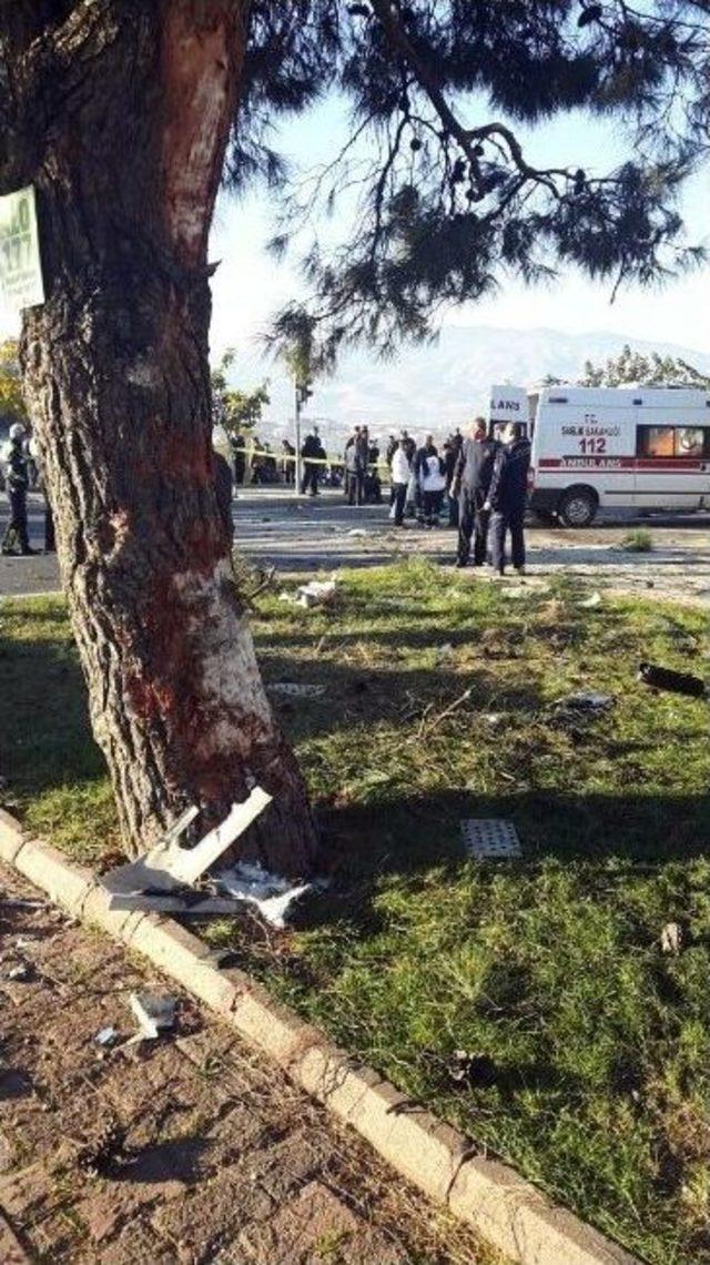 Kahramanmaraş’ta Trafik Kazası: 2 Ölü, 1 Yaralı