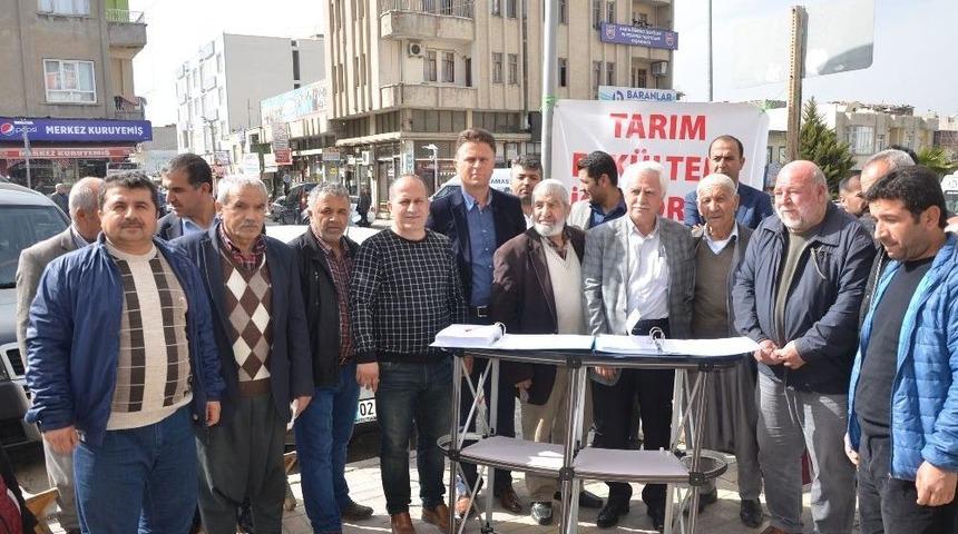 Kahta İl&ccedil;esinde Fak&uuml;lte İ&ccedil;in İmza Kampanyası Başlatıldı