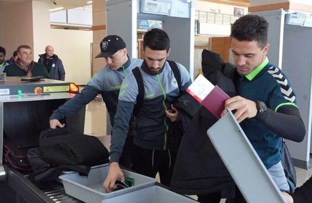 Konyaspor, Ukrayna&rsquo;ya Gitti 1