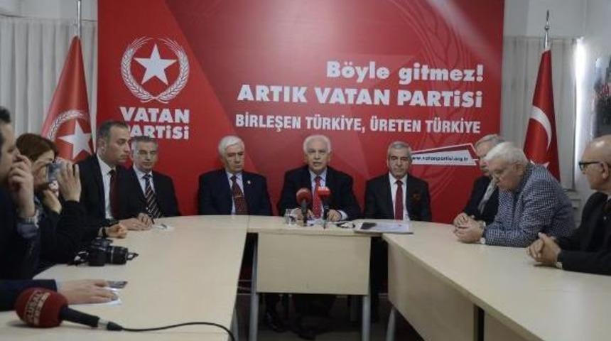 Doğu Perin&ccedil;ek: K&uuml;rdistan Bayrağı A&ccedil;ılması, Kimlerin Pkk Ve Fet&ouml; Ile El Ele Verdiklerini Sergilemiştir