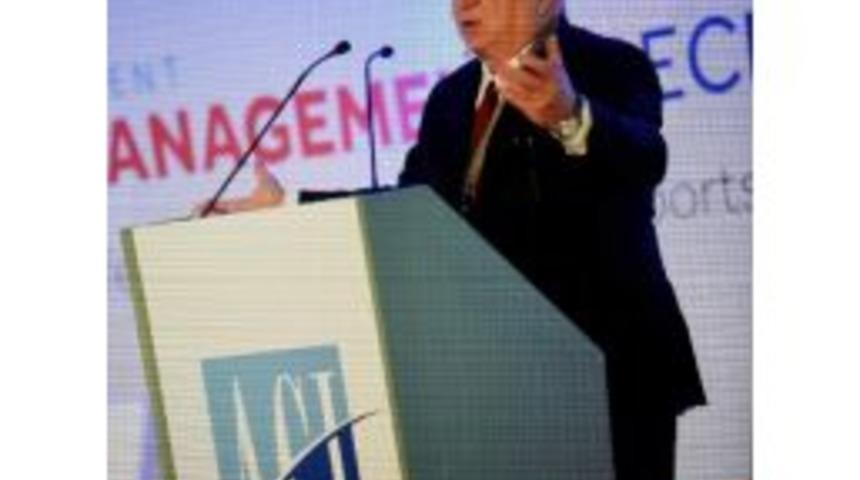 Sani Şener Br&uuml;ksel&rsquo;De T&uuml;rkiye&rsquo;Yi Anlattı