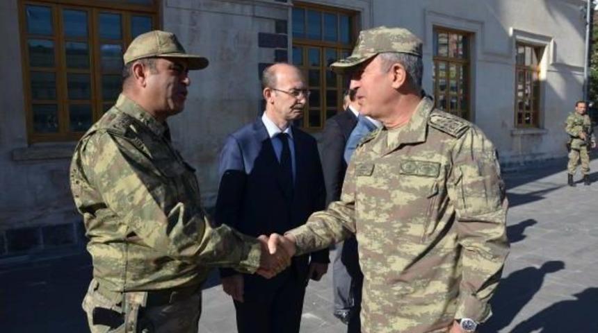 Genelkurmay Başkanı Orgeneral Akar, Kilis'te (2) - Yeniden