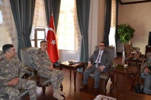 Genelkurmay Başkanı Orgeneral Akar, Kilis'te (2) - Yeniden