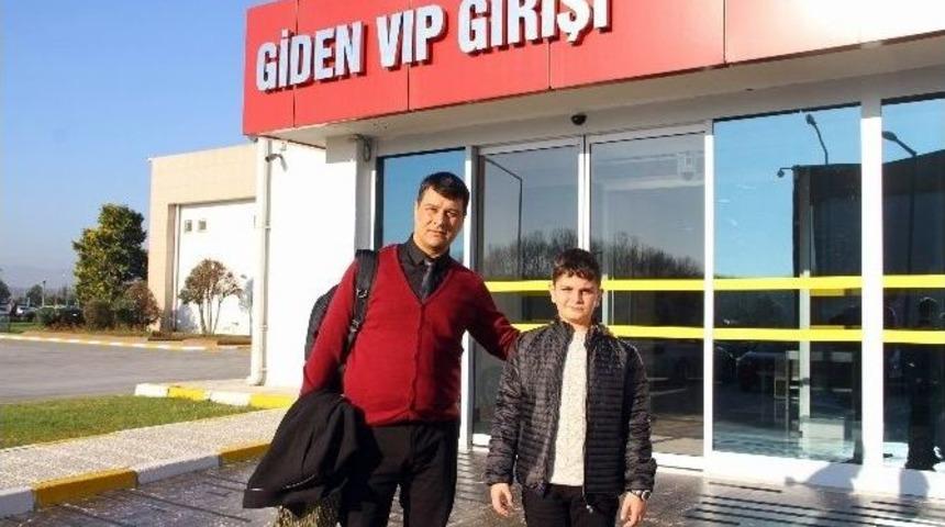 Minik Tunahan Hayaline U&ccedil;tu