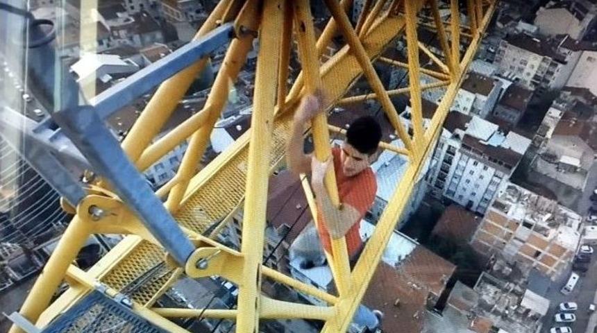 Bursalı &Ccedil;ılgın Liseli, &Ouml;l&uuml;me B&ouml;yle Meydan Okuyor