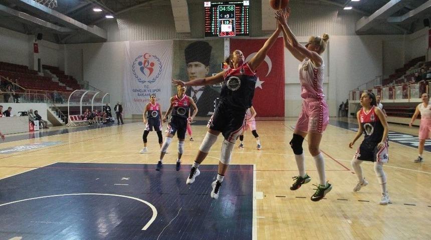 Kastamonu Yalova&rsquo;da R&ouml;vanşı Aldı