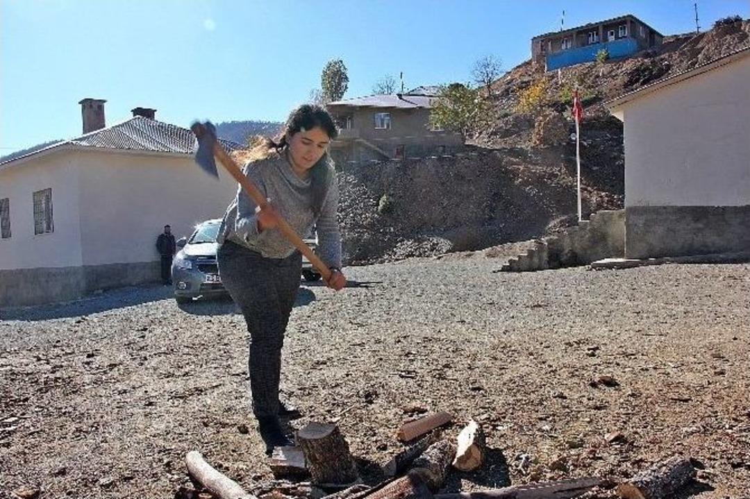 (&ouml;zel Haber) Fedakar &Ouml;ğretmenin Eğitim Azmi