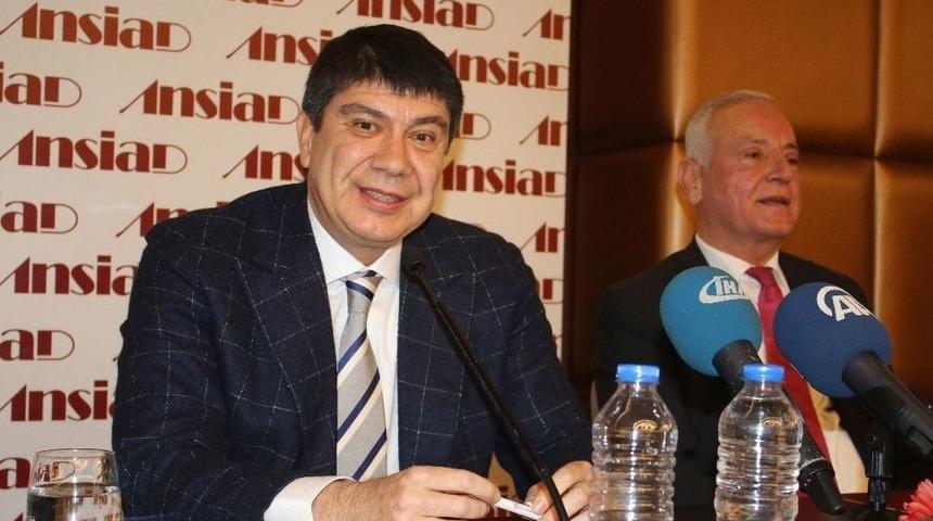 Konyaaltı Sahilini Büyükşehir Yapacak